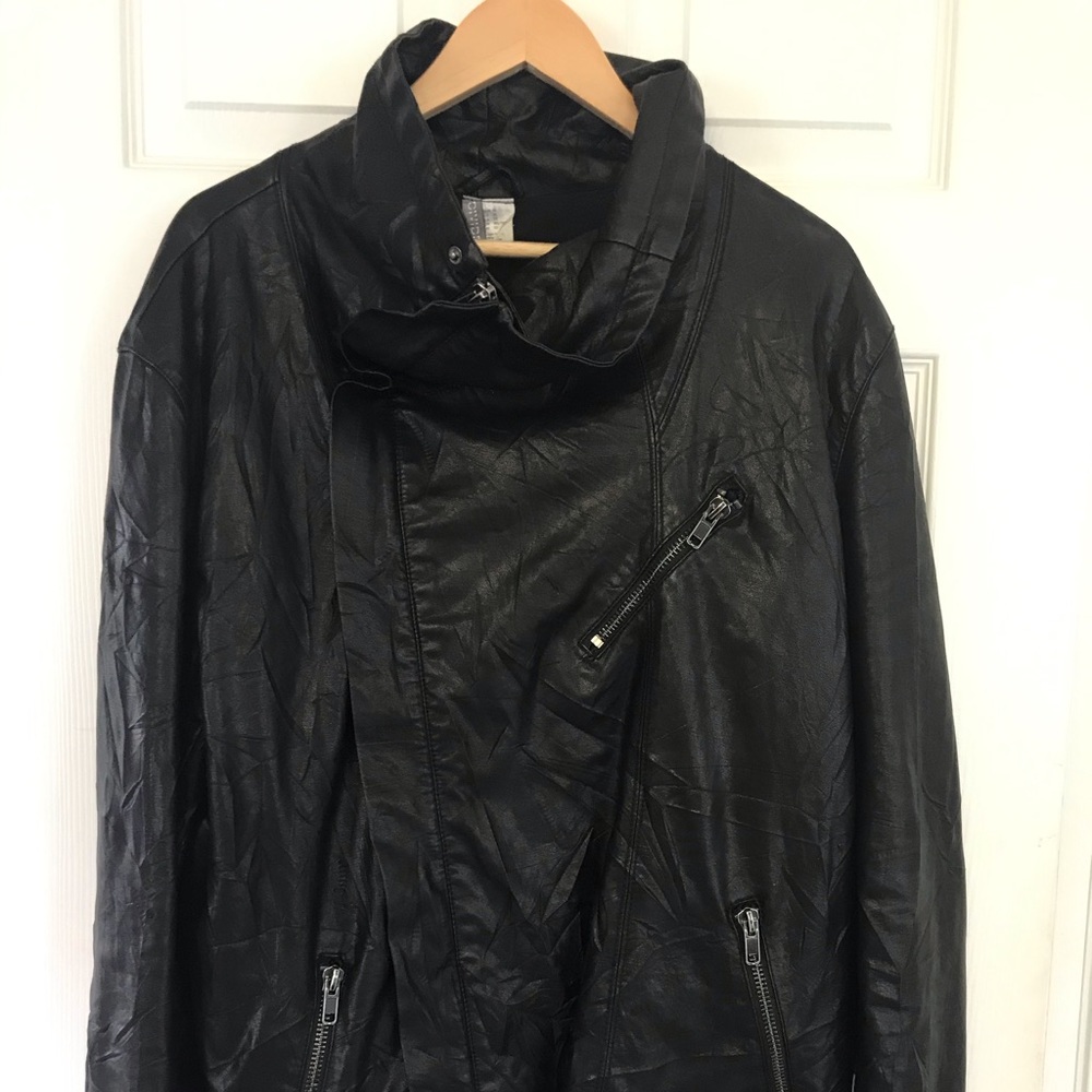 Divided Black Faux Leather Jacket - Picture 3 of 7